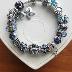  Authentic Pandora Charm Bracelet With Unbranded European Beads 