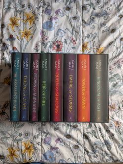 Throne of Glass series by Sarah J. Maa