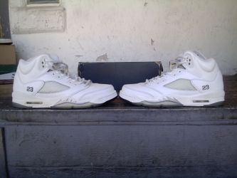 Jordan 5 white metallic size 6