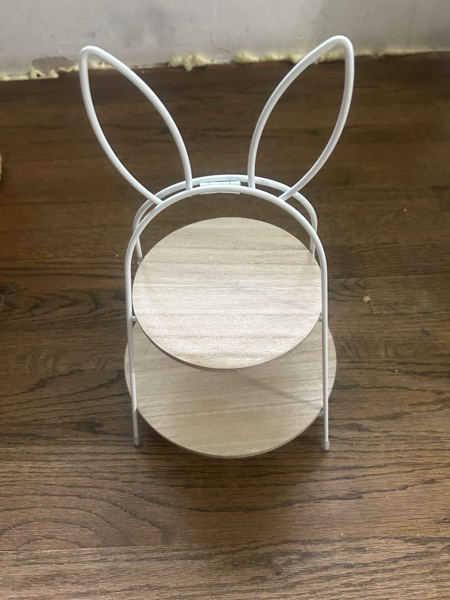 Bunny Stand