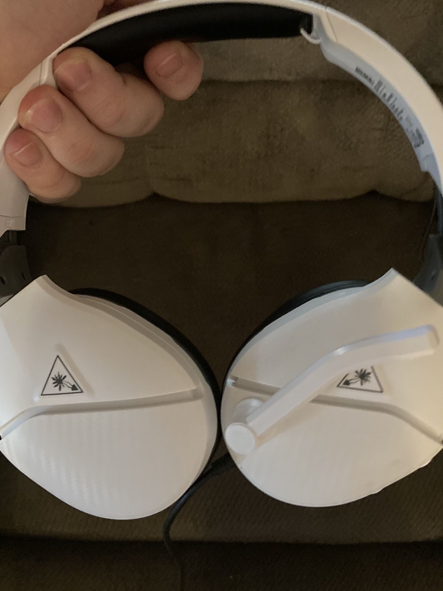 Turtle Beach White Ear Force Recon 200s