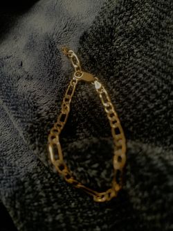 4 Gram Figaro Bracelet