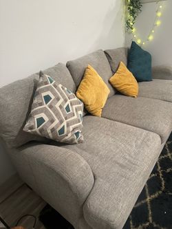 Modern Gray 3-Seater Fabric Sofa – 94” Wide – Excellent Condition