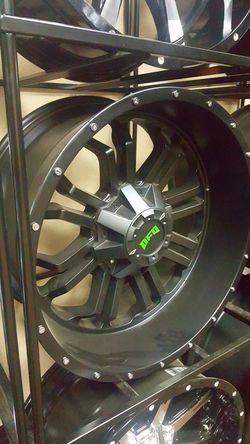 Rines dfd negros con llantas