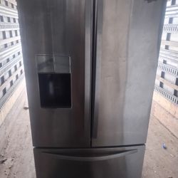 Whirlpool Refrigerator 