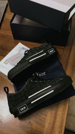 Dior, Burberry, Gucci 