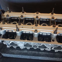 Acura Integra GSR B18C1 Cylinder Head Rebuilt