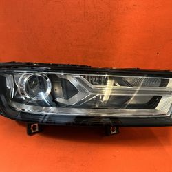 2017 2018 2019 AUDI Q7 RIGHT HEADLIGHT LED XENON OEM