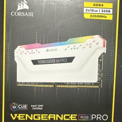 CORSAIR VENGEANCE RGB PRO 32GB (2x16GB) 3200MHz