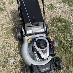Murray 21 in. 140 cc Briggs and Stratton Walk Behind Gas Push Lawn Mower with Height Adjustment and with Mulch Bag