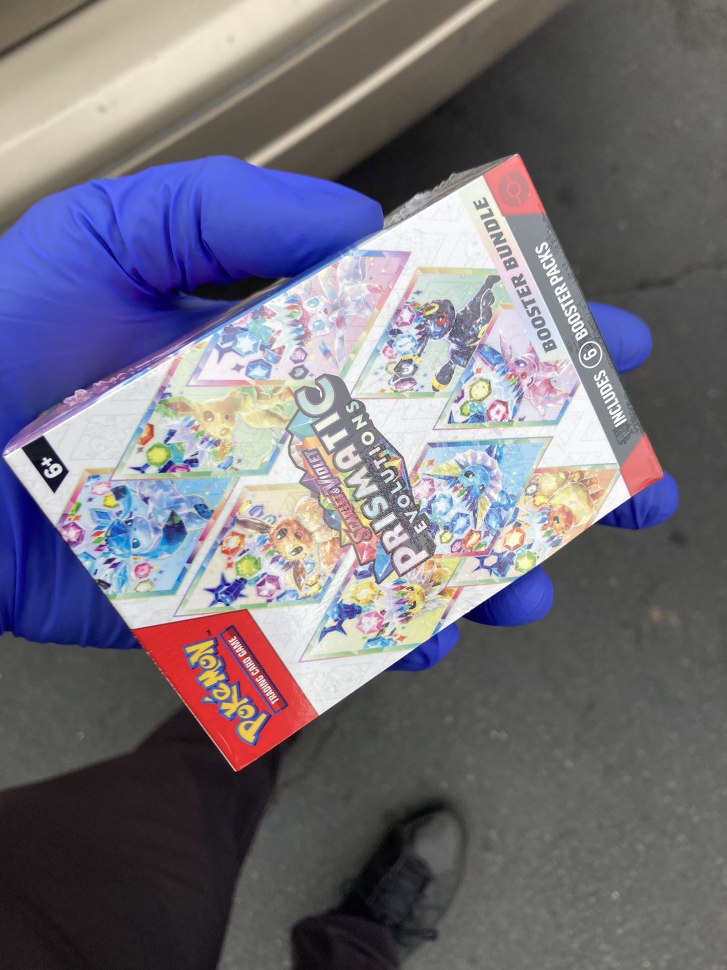 Pokémon Prismatic Evolutions Booster Bundle
