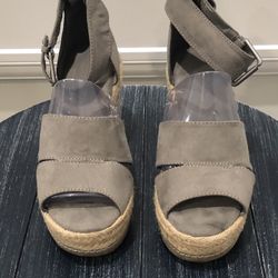 Universal Thread Wedges 