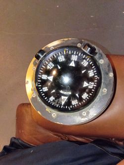 ES Ritchie & Sons Compass