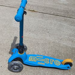 Micro Kickboard - Mini Deluxe Foldable LED Scooter