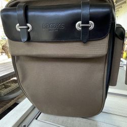 Brooks England  Panniers, Bike Bags, Saddle Bags 