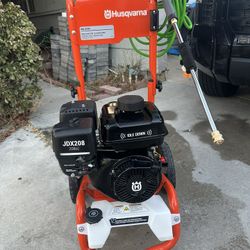 Husqvarna 3,200 Psi