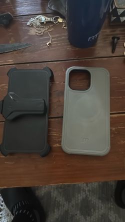 iPhone 15 pro max case with clip