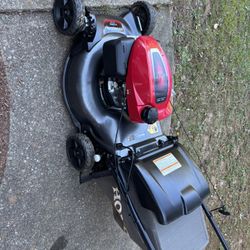 Honda  GCV170 Self Propelled Lawn Mower 