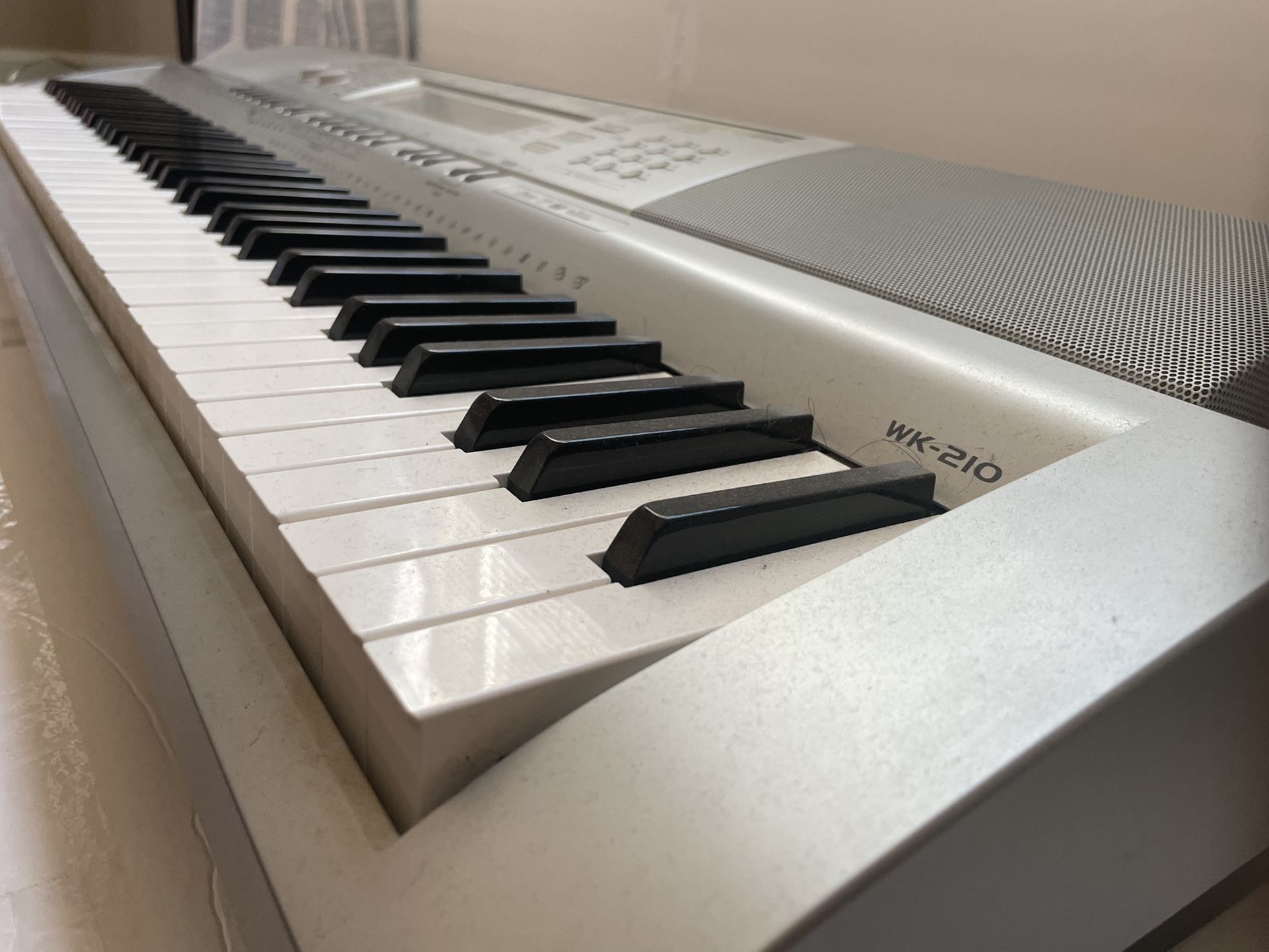 Piano Keyboard Casio WK-210y