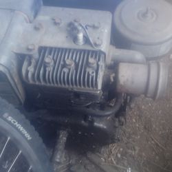 Old Moter 6 Hors