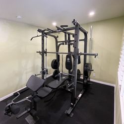 Vesta Fitness Smith Machine 1001 w/Bench Attachment | 230lb Bumpers Olympic Weights | 7ft Olympic Bar | Fitness | Gym Equipment | FREE DELIVERY 🚚 