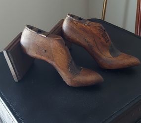Antique Western Last Co St Louis Wood  Shoe Form Mold Bookends