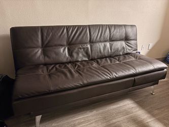 Leather Futton