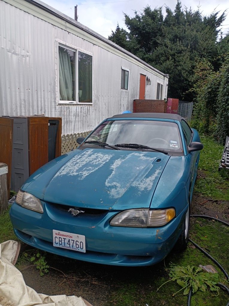 1994 Ford Mustang