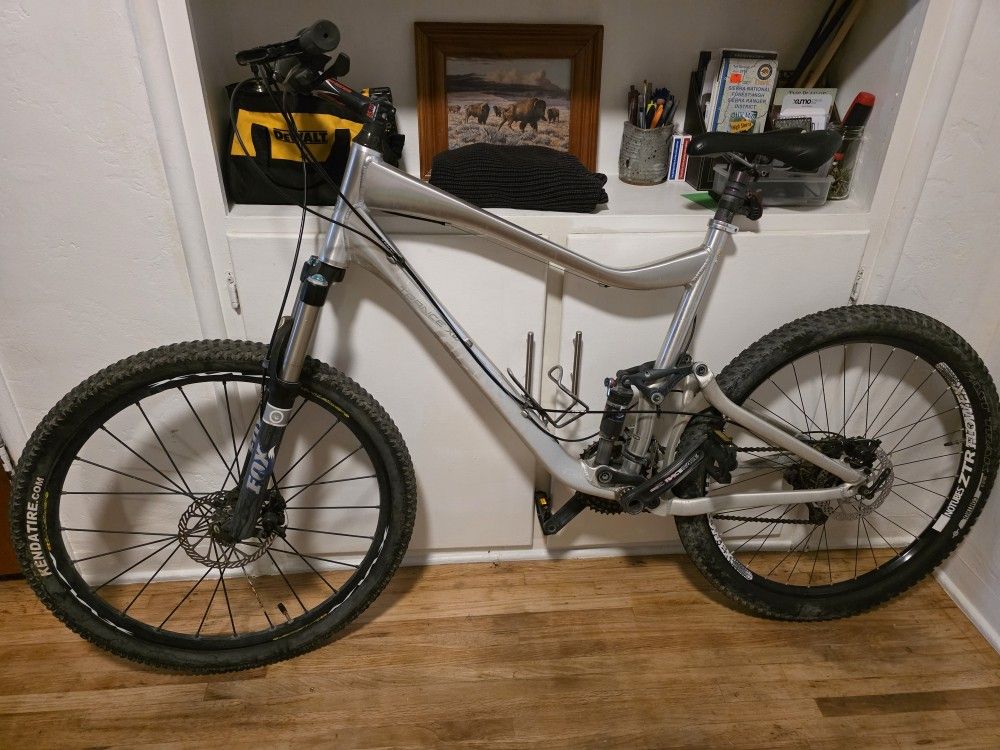 Mountain Bike