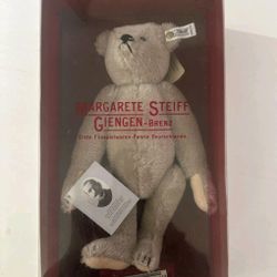 Steiff Bear