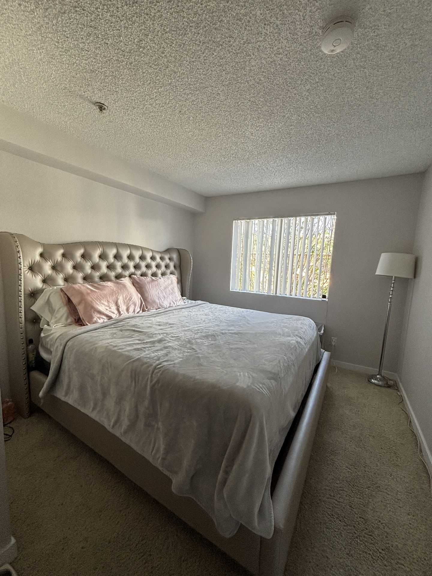 King Size Bed / frame + mattress