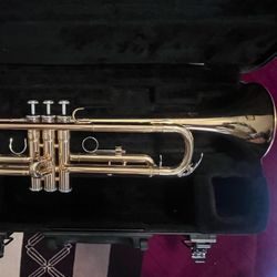Yamaha Bb student trumpet