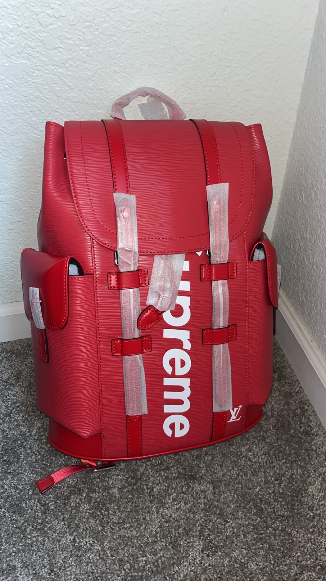 Luis Vuitton X Supreme Cristopher Backpack