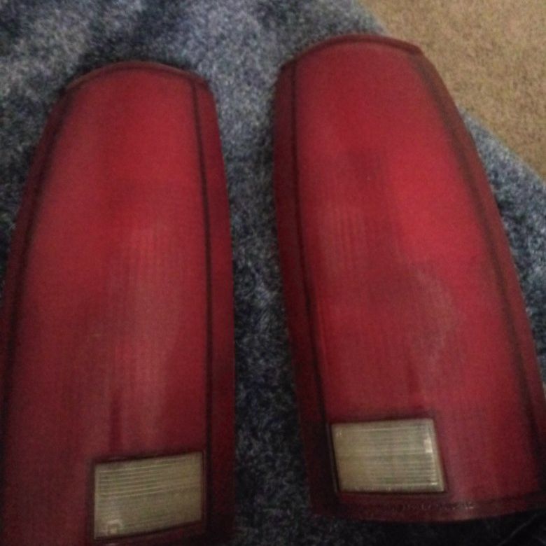 88-98 Chevy Tail Lights