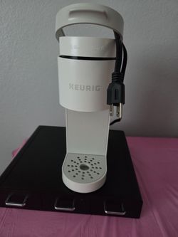 Keurig And K-Cup Compatible Coffee Pod Storage Drawer