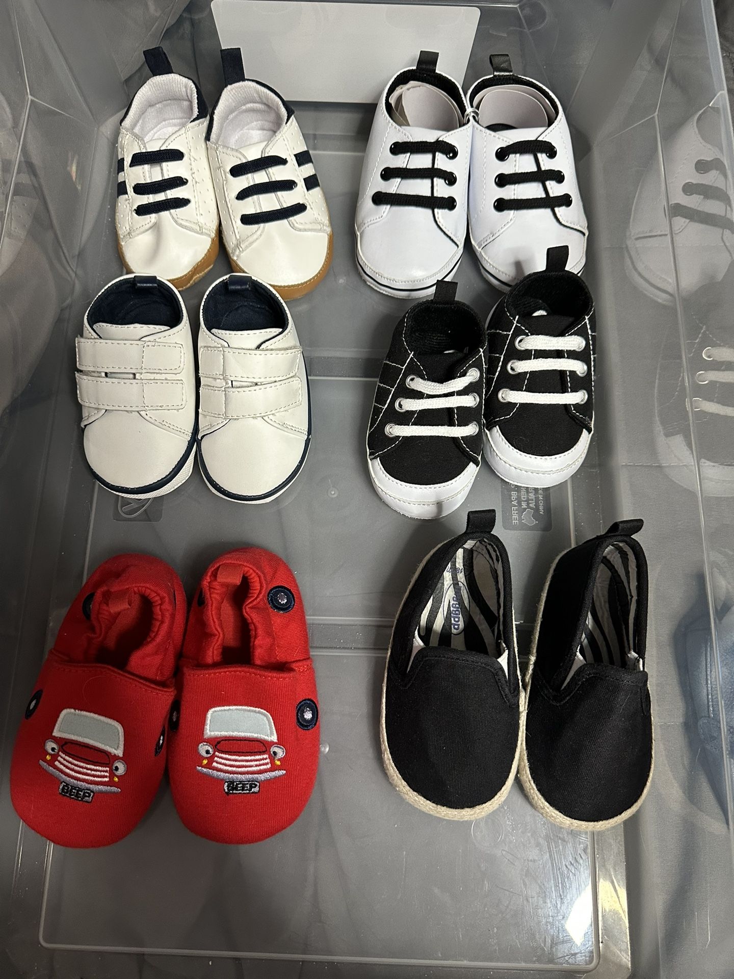 Crib Baby Shoe Bundle