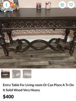 Entry Table Solid Wood Great For Screen Tv Or A Nice Entry To You’re Home $400 Firm 