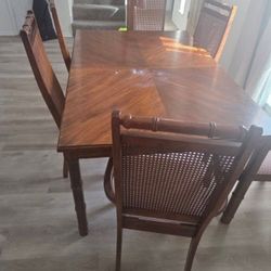 Solid Wood Dinning Table