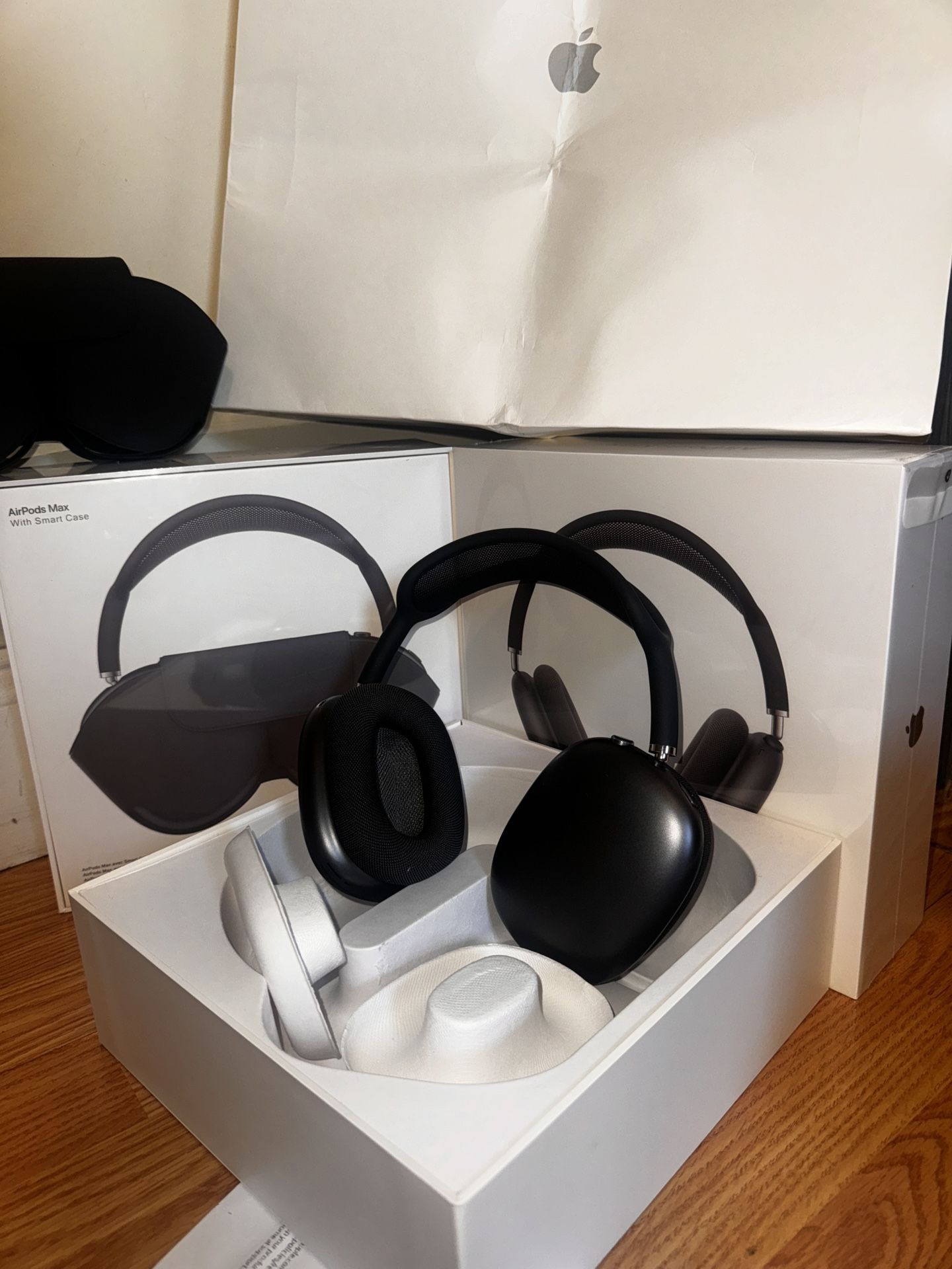 AirPod Max Midnight