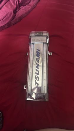 Tsunami capacitor