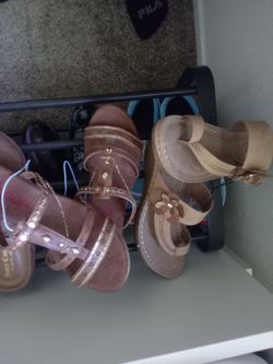 Women's shoes
