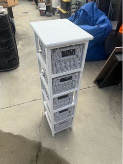 5-tier White Wooden Storage Tower