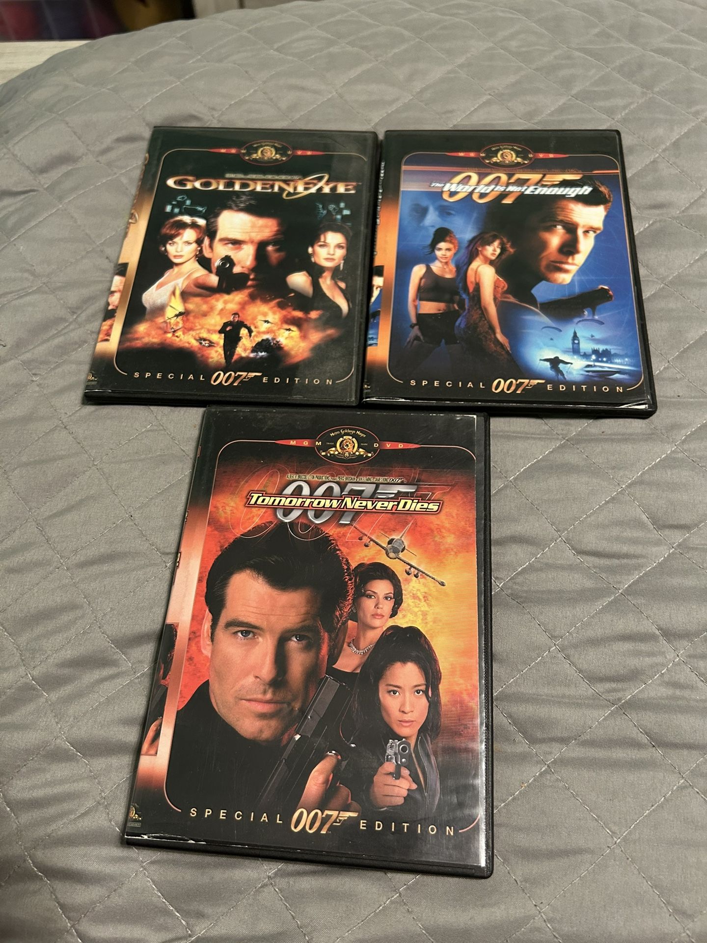 DVD 007