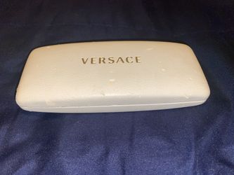 Two Cases, to Hold Your Favorite Sunglasses 