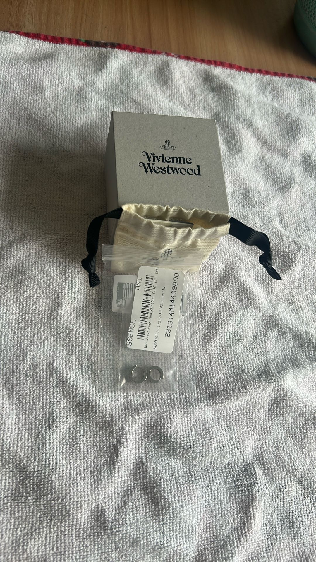 Sold Out Vivienne WestWood Sammie Earrings
