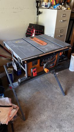Rigid Compact Table Saw