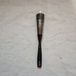 NYX Multi Purpose ProB#25 Brush, NYX Make-Up Sponge, NYX Beauty Blender, NYX Makeup, NYX Shirts, NYX Makeup Bags, NYX Makeup Artist Acessory Belt