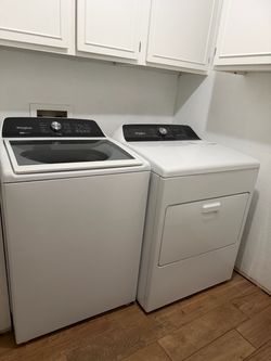 Whirlpool Top Load Washer/Dryer (White)