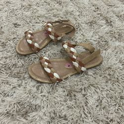 Girls Kids Size 4 Sandals