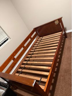 Twin bed